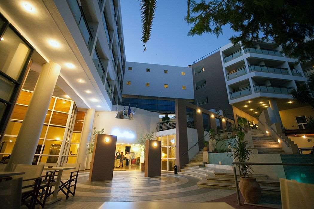 SANTA MARINA UNIQUE HOTEL 3