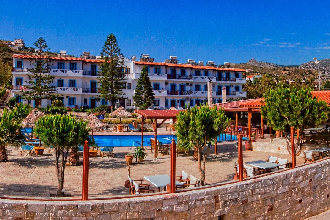 SPIROS - SOULA FAMILY HOTEL & THEMATIC SUITES 5