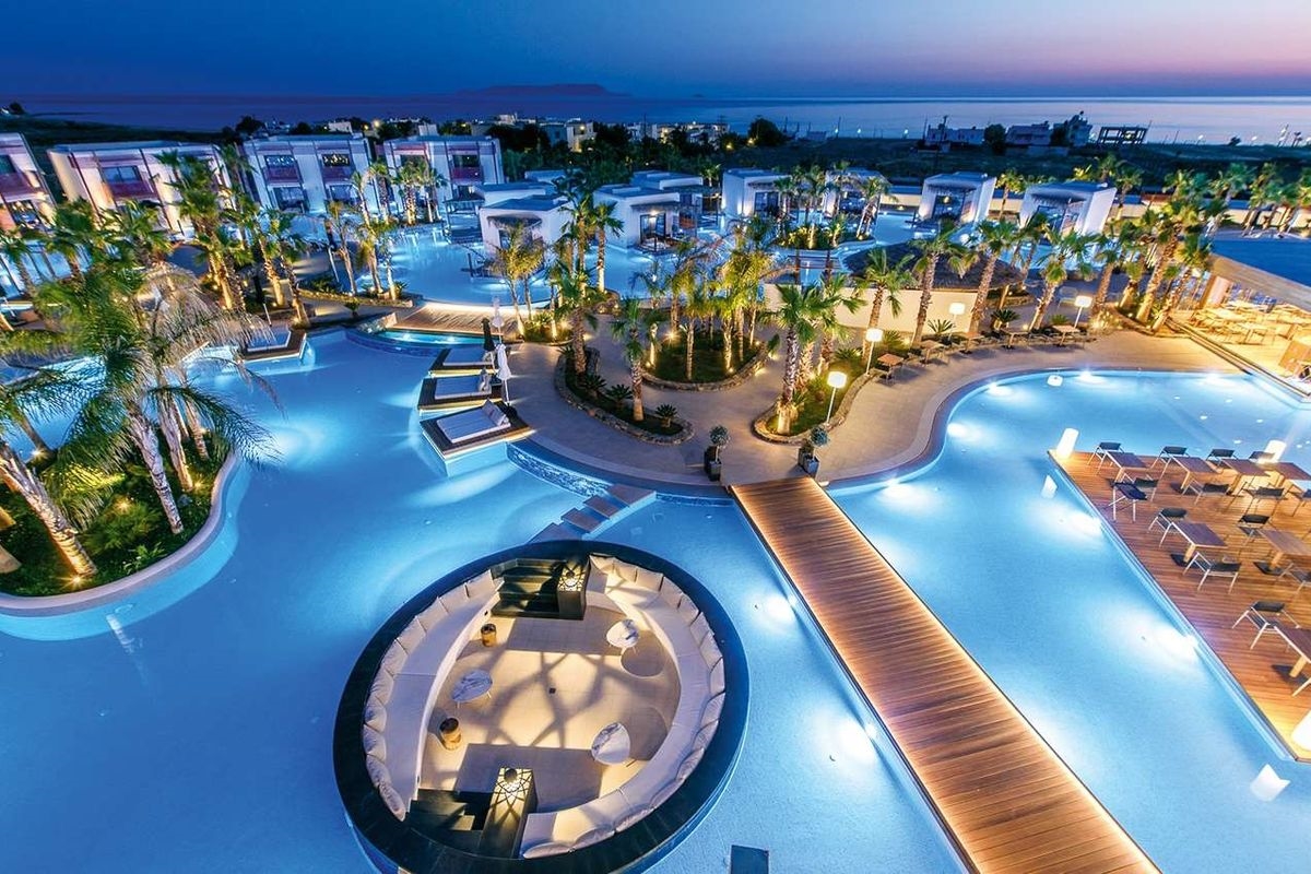 STELLA ISLAND LUXURY RESORT & SPA 4