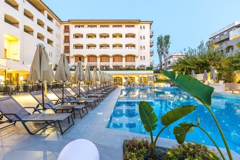 THEARTEMIS PALACE HOTEL 5