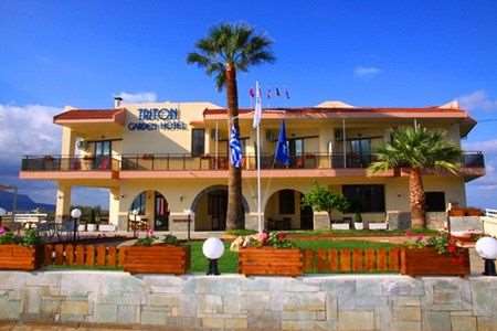 TRITON GARDEN HOTEL 3