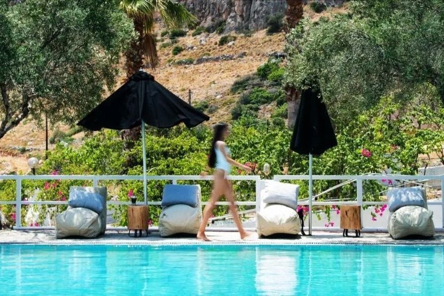 AKRA MOREA HOTEL & RESIDENCES 2