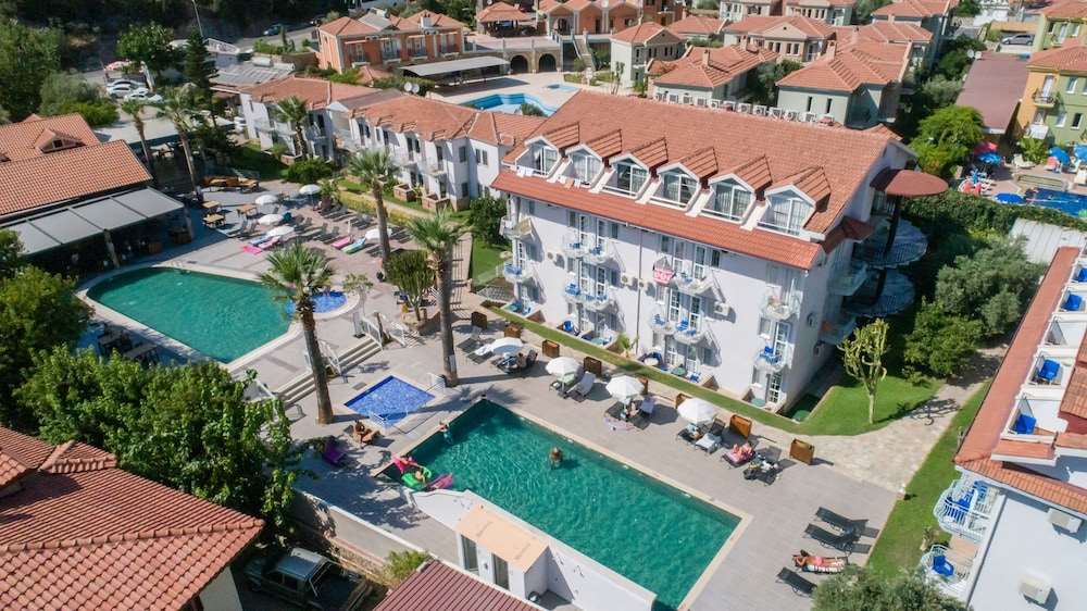 Hotel Majestic