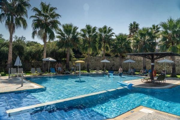 ALMYRIDA VILLAGE & WATERPARK 4