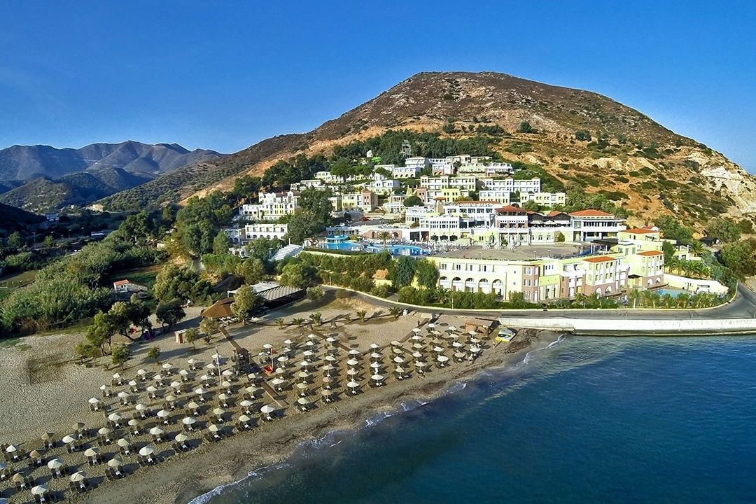 FODELE BEACH 4