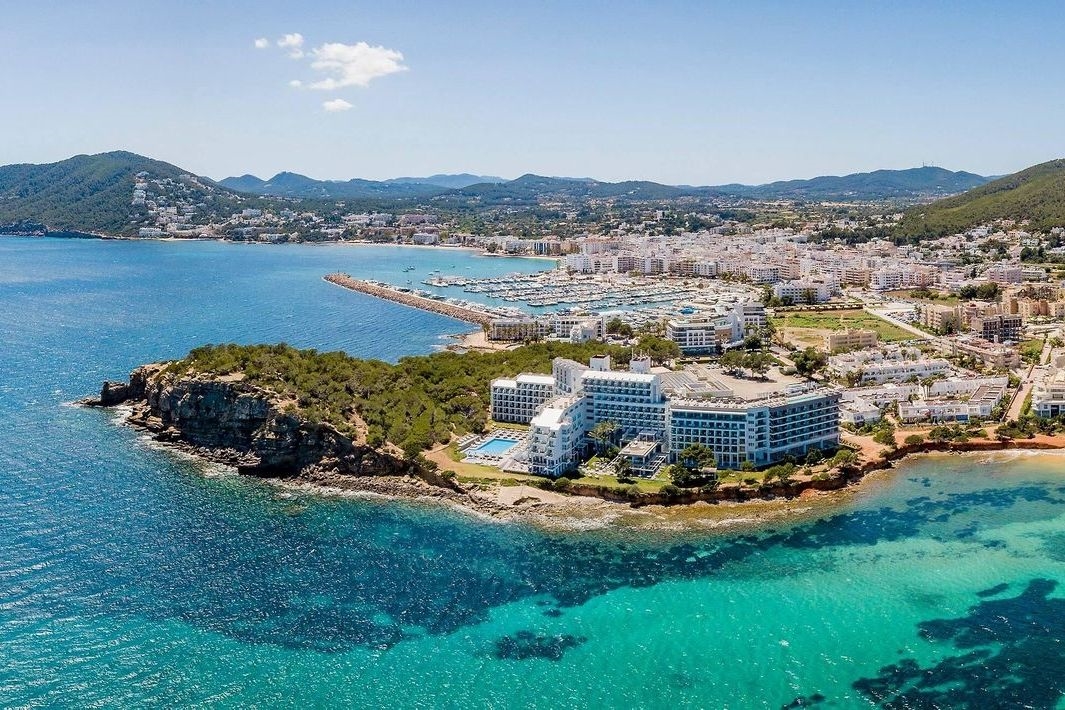 ABSOLUTE KIOTARI RESORT RHO 5