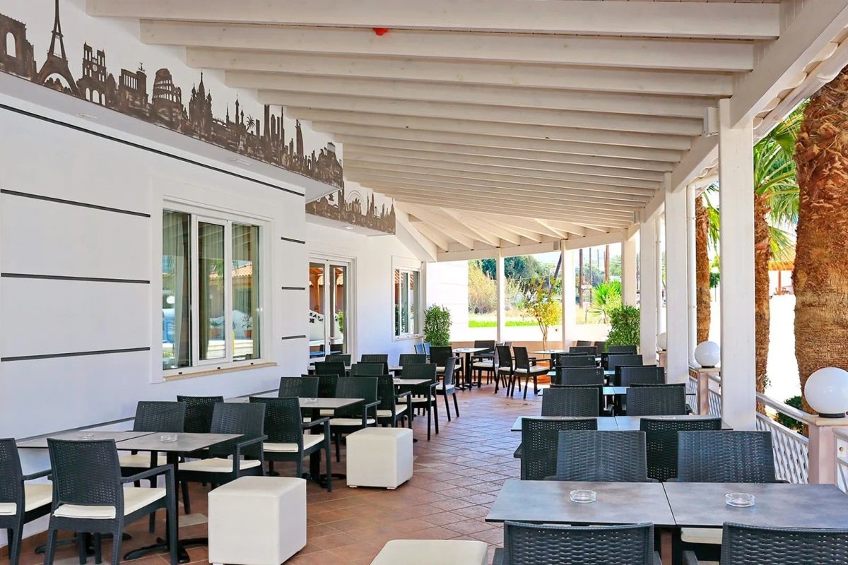 MAGDA HOTEL 4