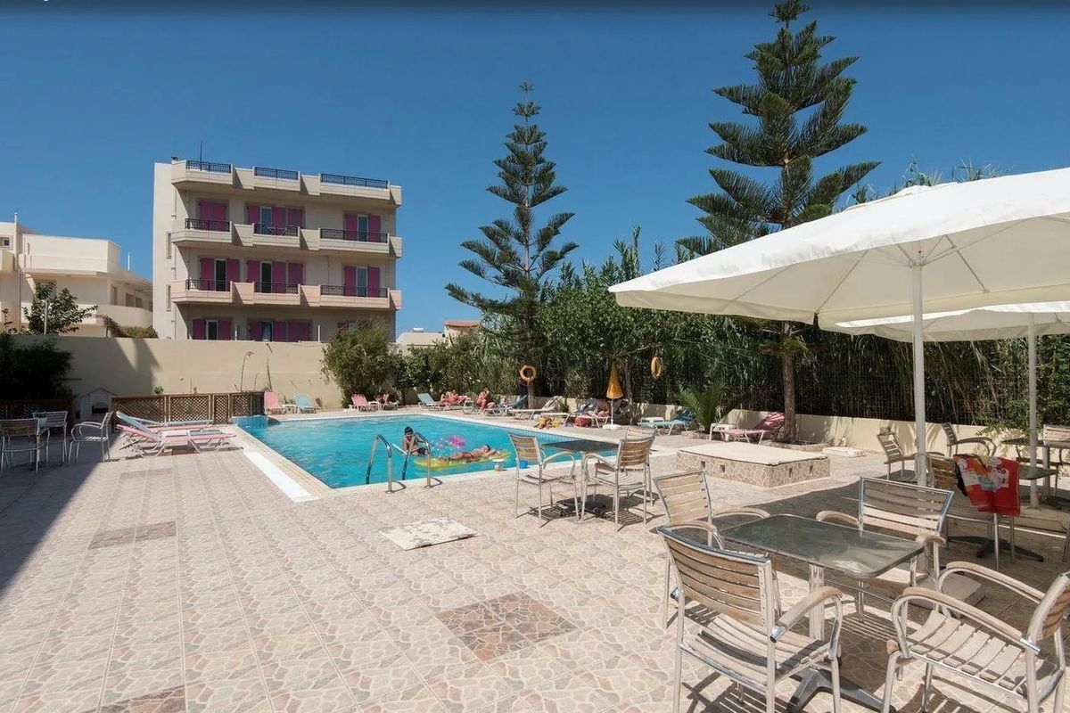 ELENI PALACE APARTMENTS 3