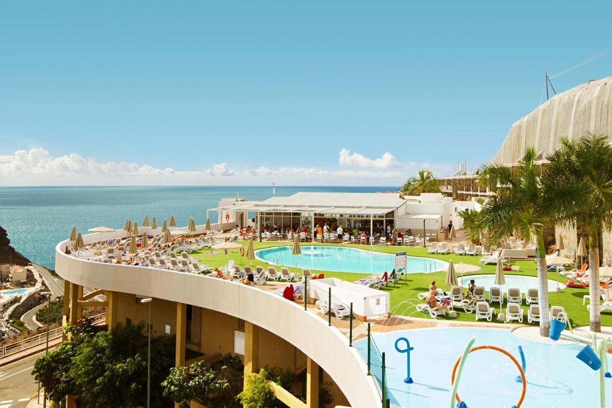 KALIA BEACH HOTEL 3