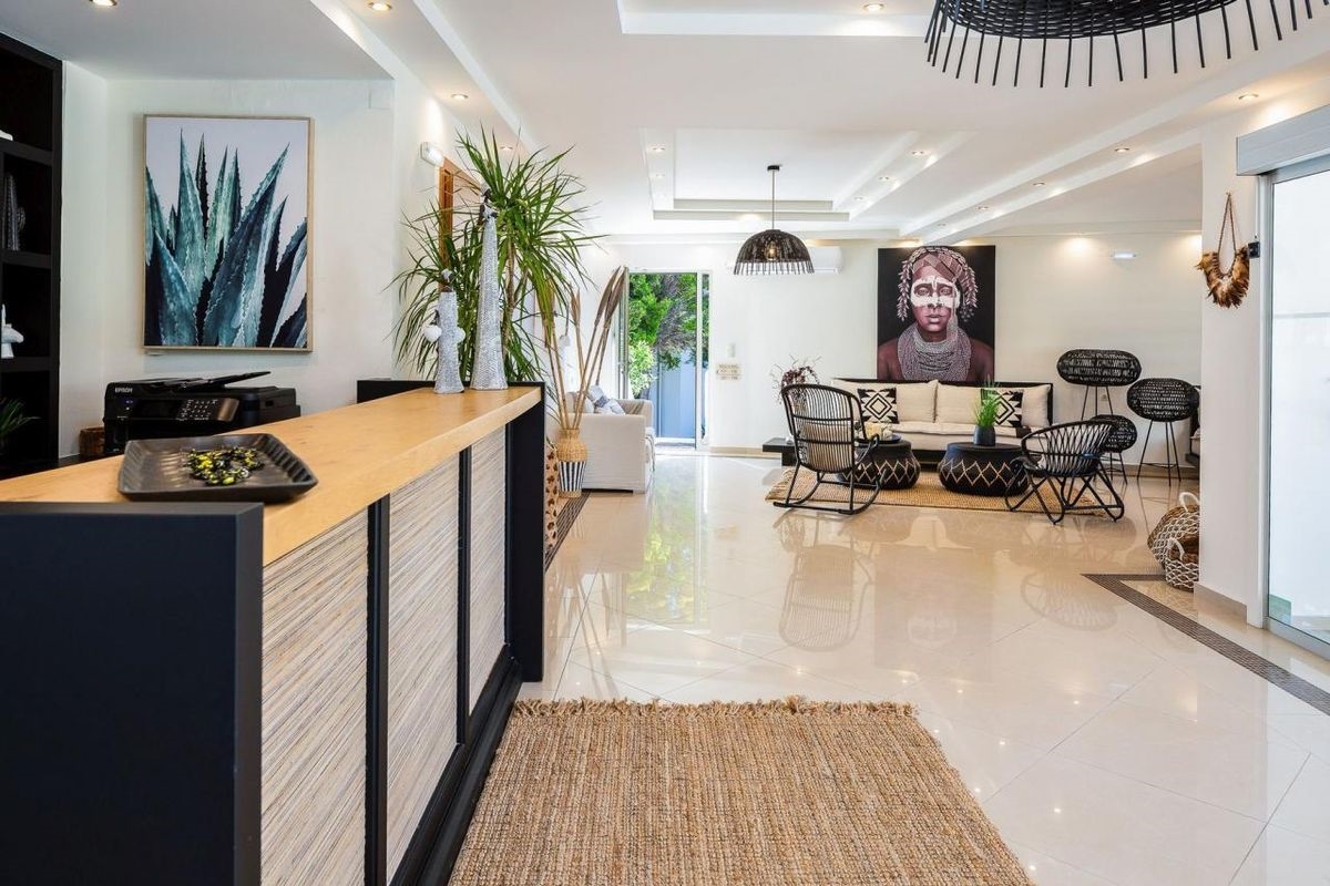 NOSTOS BEACH BOUTIQUE 4