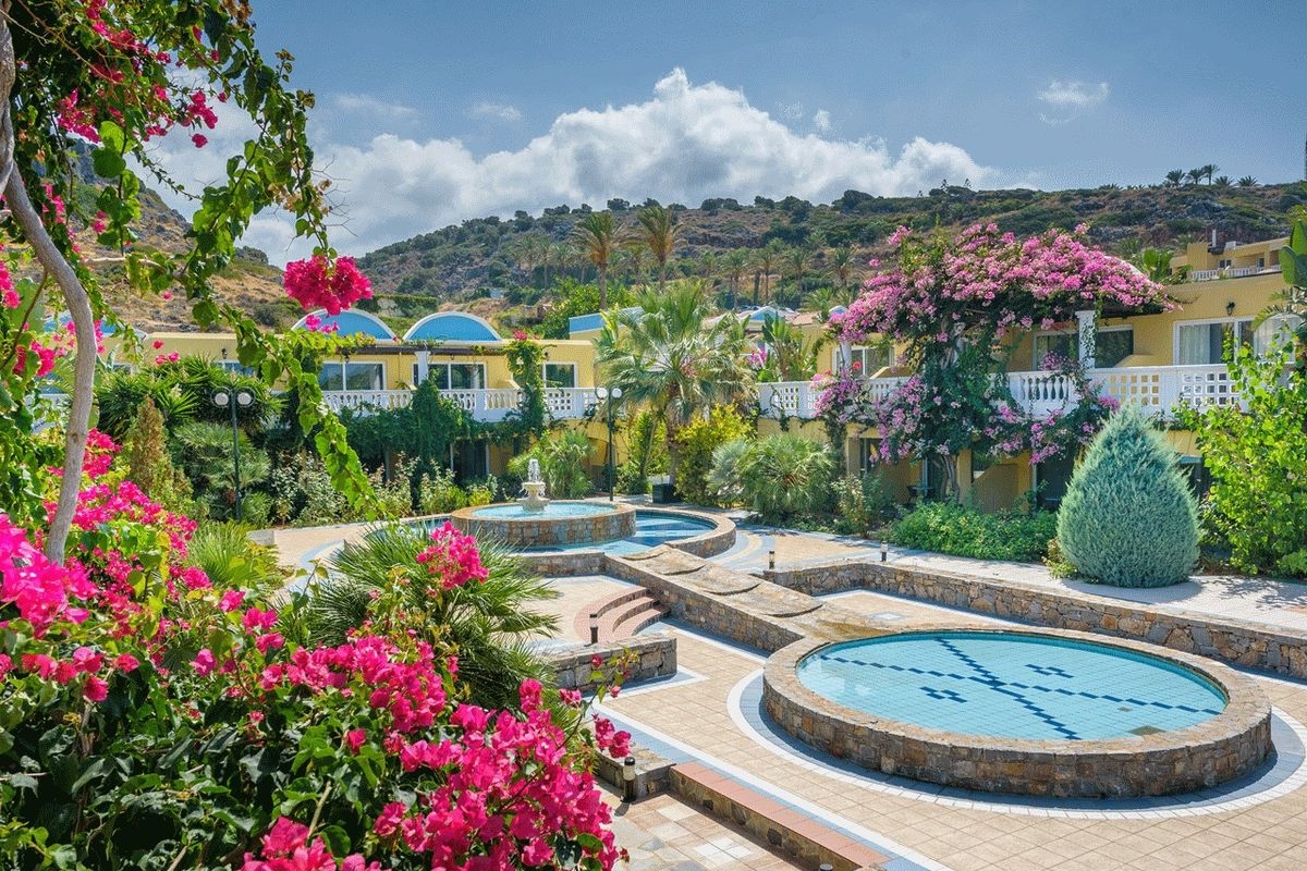 MINOS IMPERIAL LUXURY BEACH RESORT 4