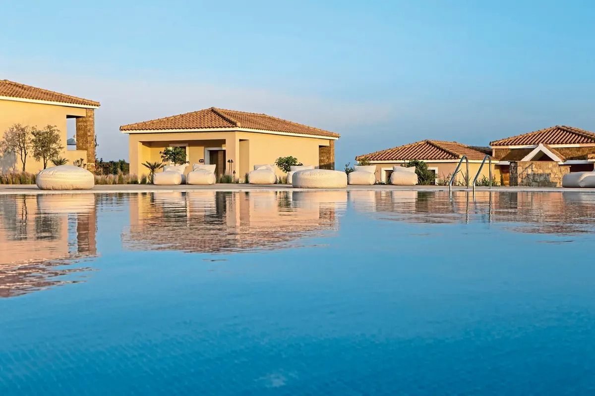 AJUL LUXURY HOTEL & SPA RESORT 2