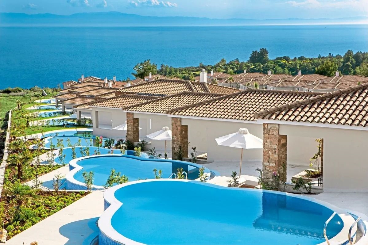 AJUL LUXURY HOTEL & SPA RESORT 5