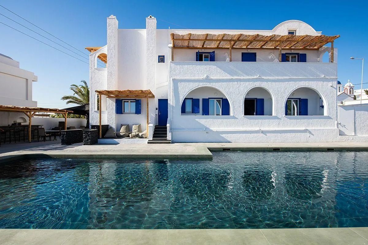 THE NOVERIAN BIOS SANTORINI BOUTIQUE HOTEL 2