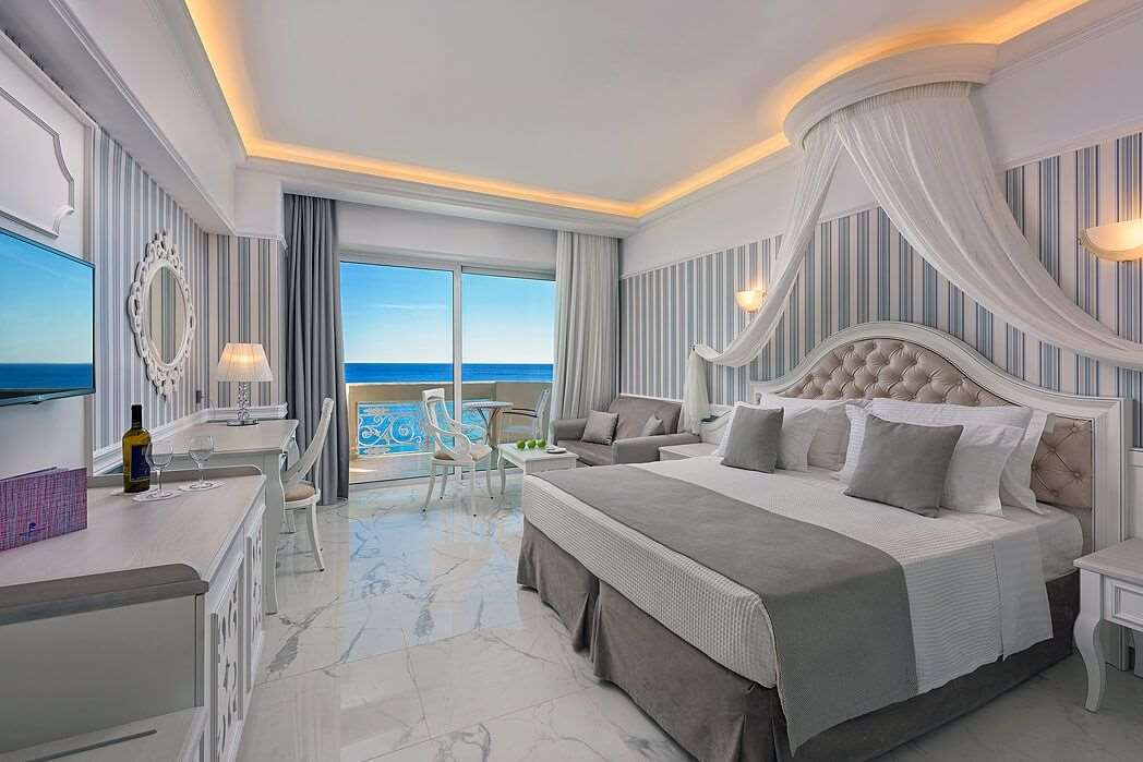 Pokaż wszystkie zdjęcia