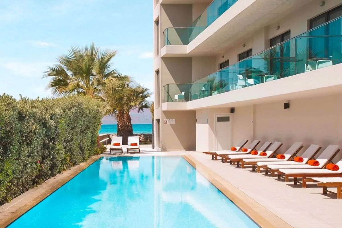 ALMYRIDA BEACH HOTEL 3