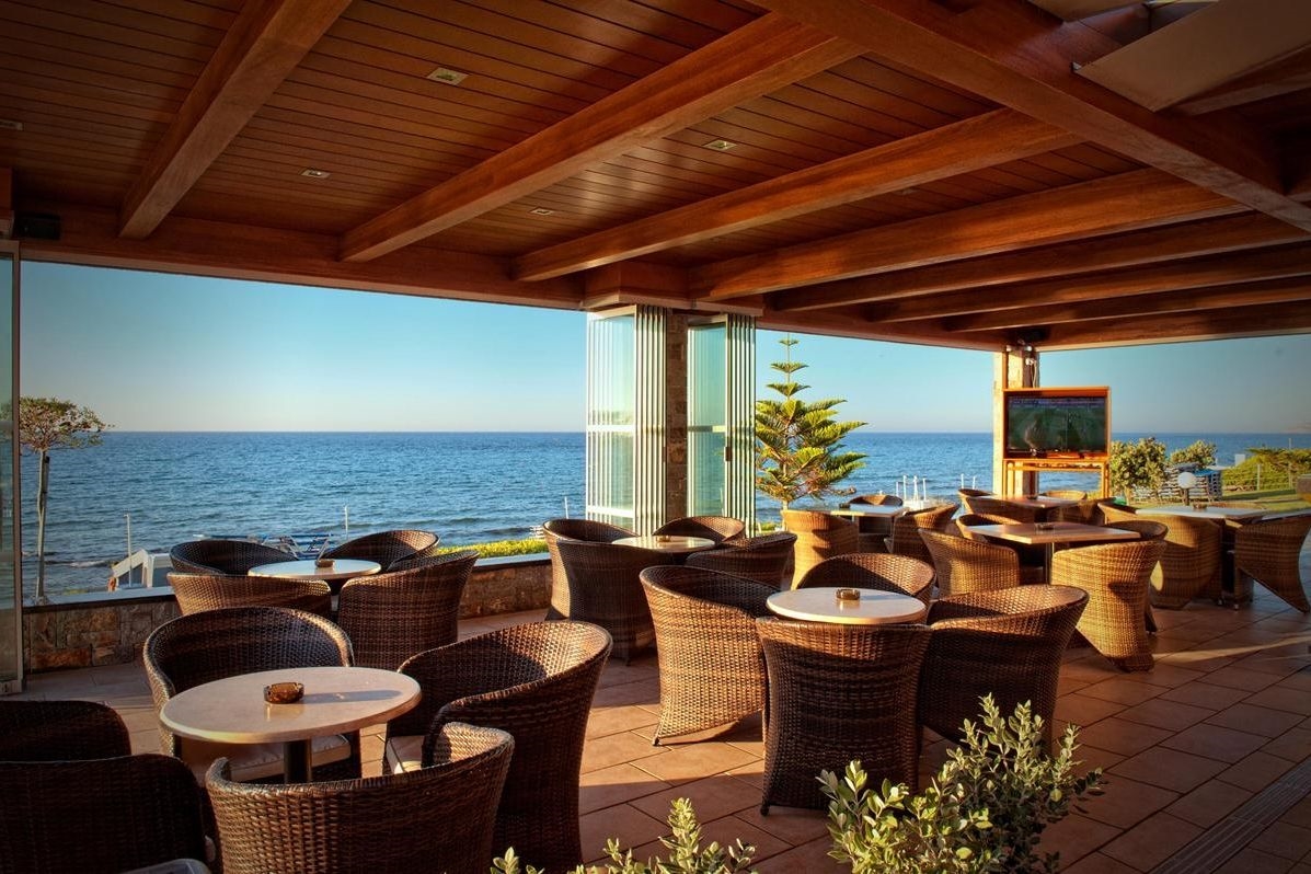 ARIADNE BEACH 2