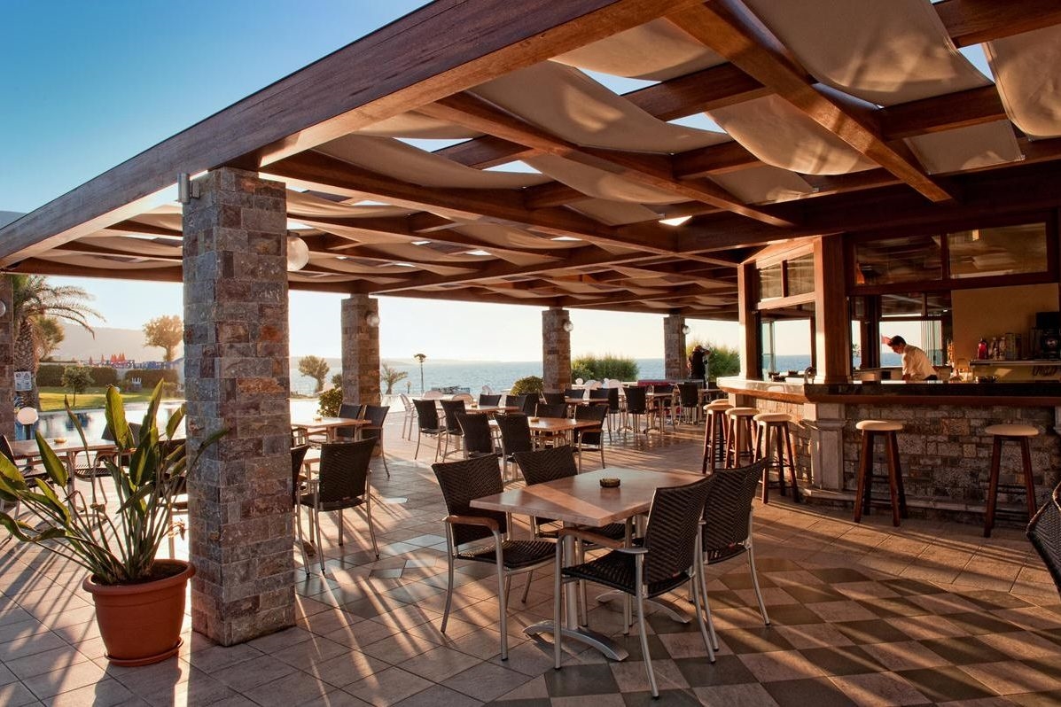 ARIADNE BEACH 5