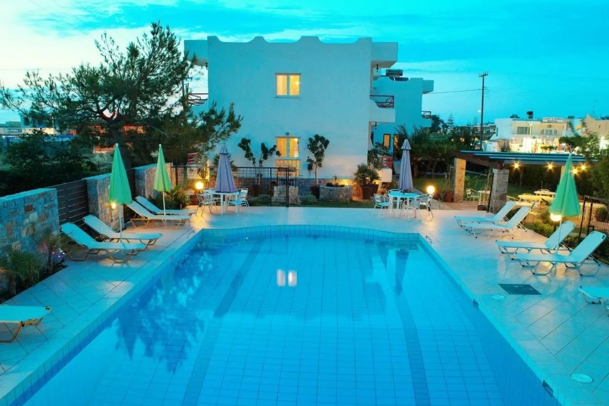 ALTIS HOTEL 2