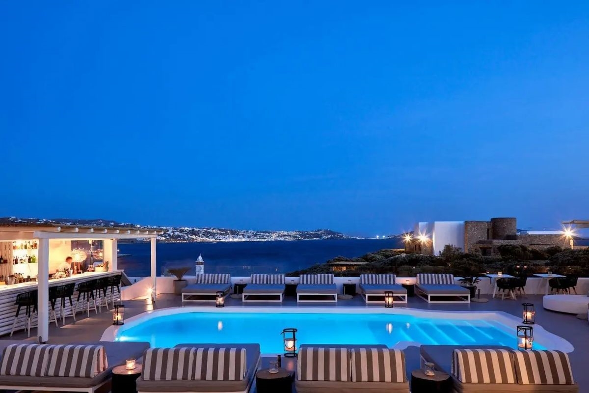 MYKONOS PRINCESS 4