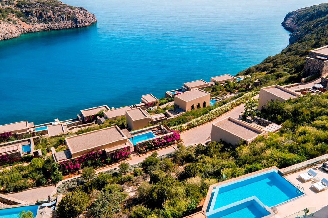 DAIOS COVE LUXURY RESORT & VILLAS