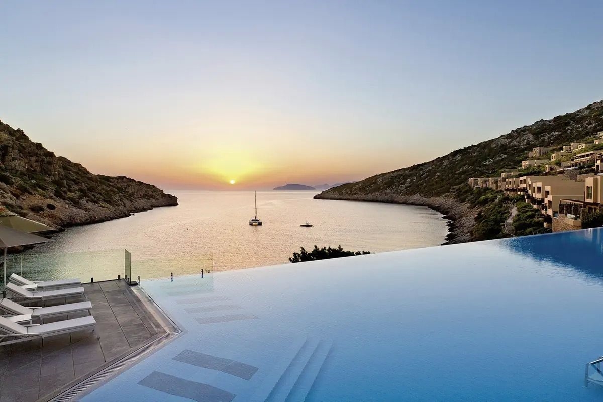 DAIOS COVE LUXURY RESORT & VILLAS 4