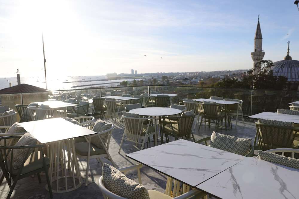 Dara Istanbul 2