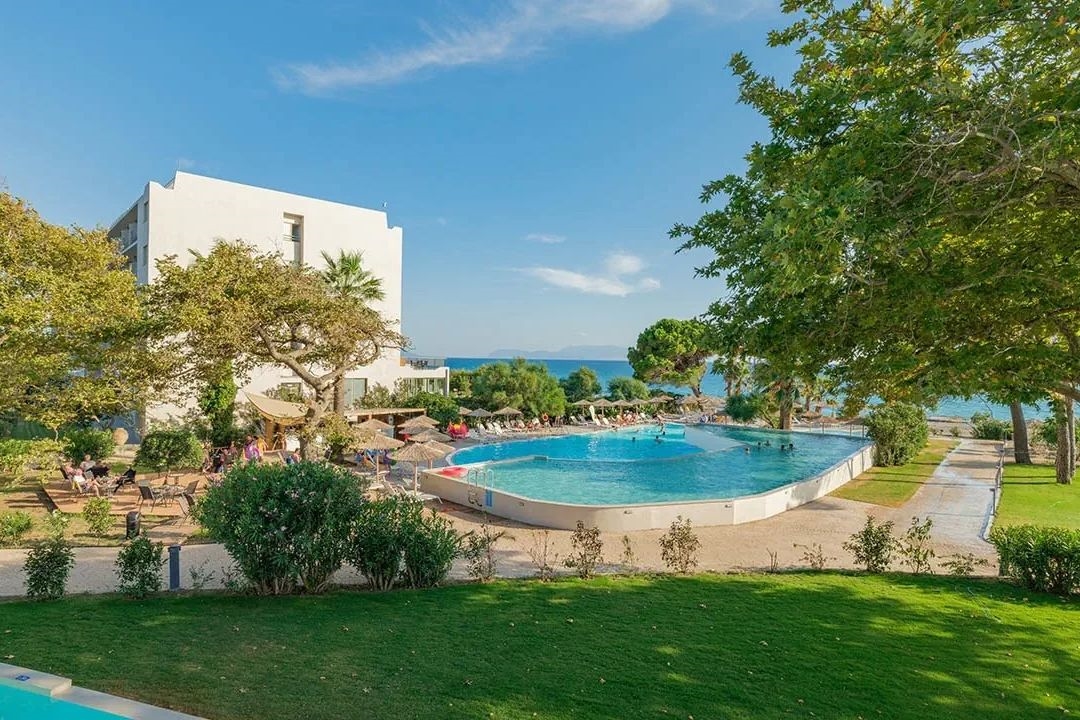 NINOS GRAND BEACH HOTEL & RESORT