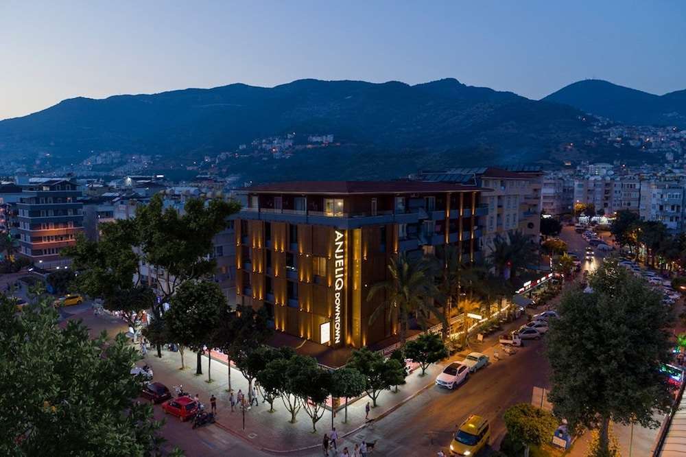 Anjeliq Downtown Boutique Hotel