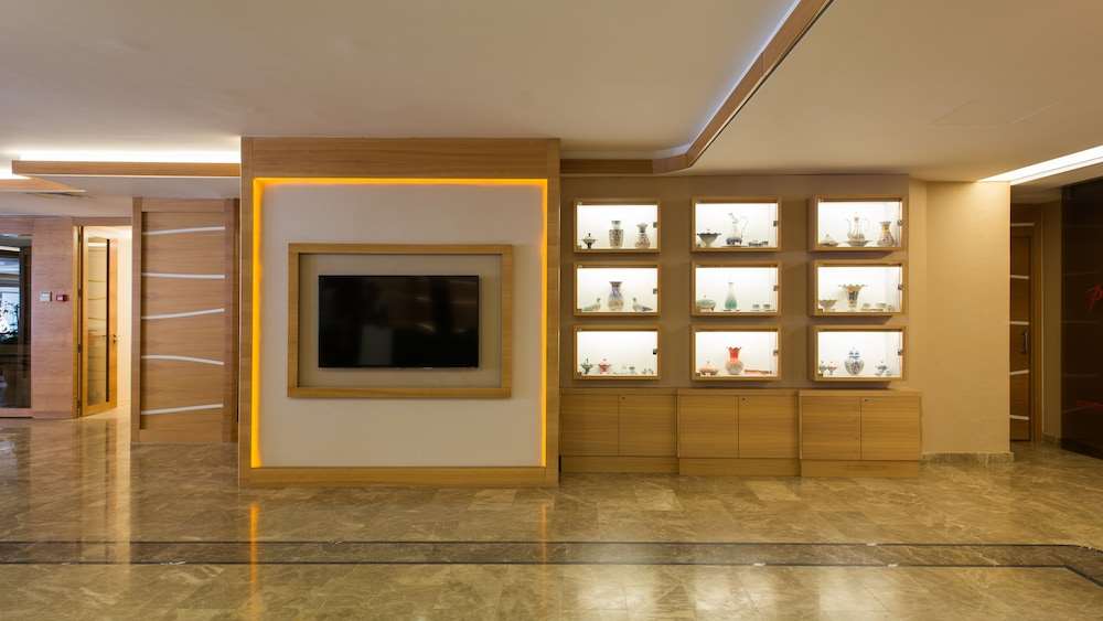 Prestige Hotel Old City 5