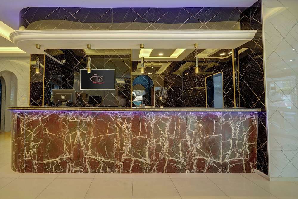 Pokaż wszystkie zdjęcia