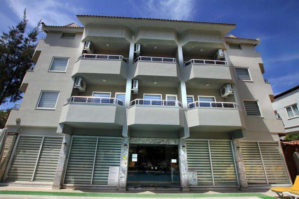 Myra Hotel