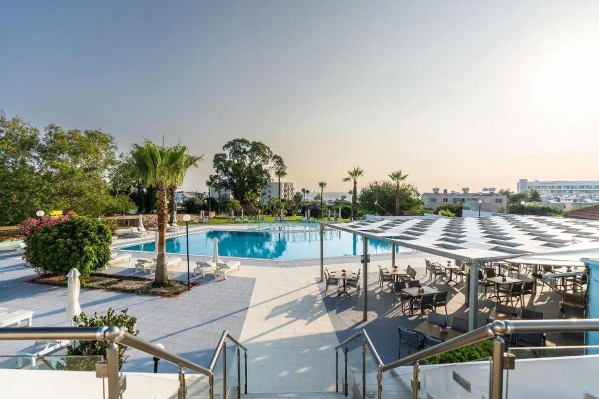 ADELAIS HOTEL 3
