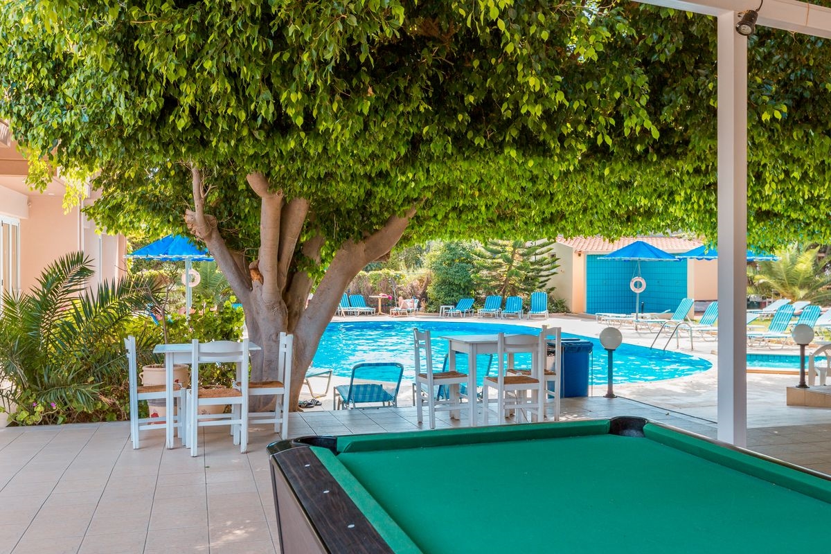 CASTRO HOTEL 4