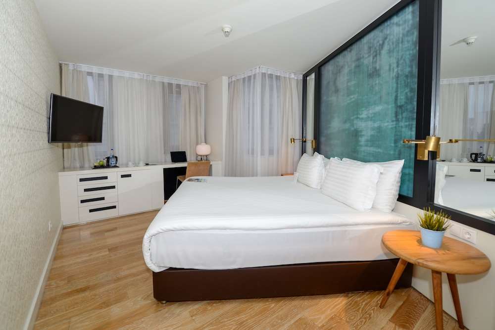 Miapera Hotel 5