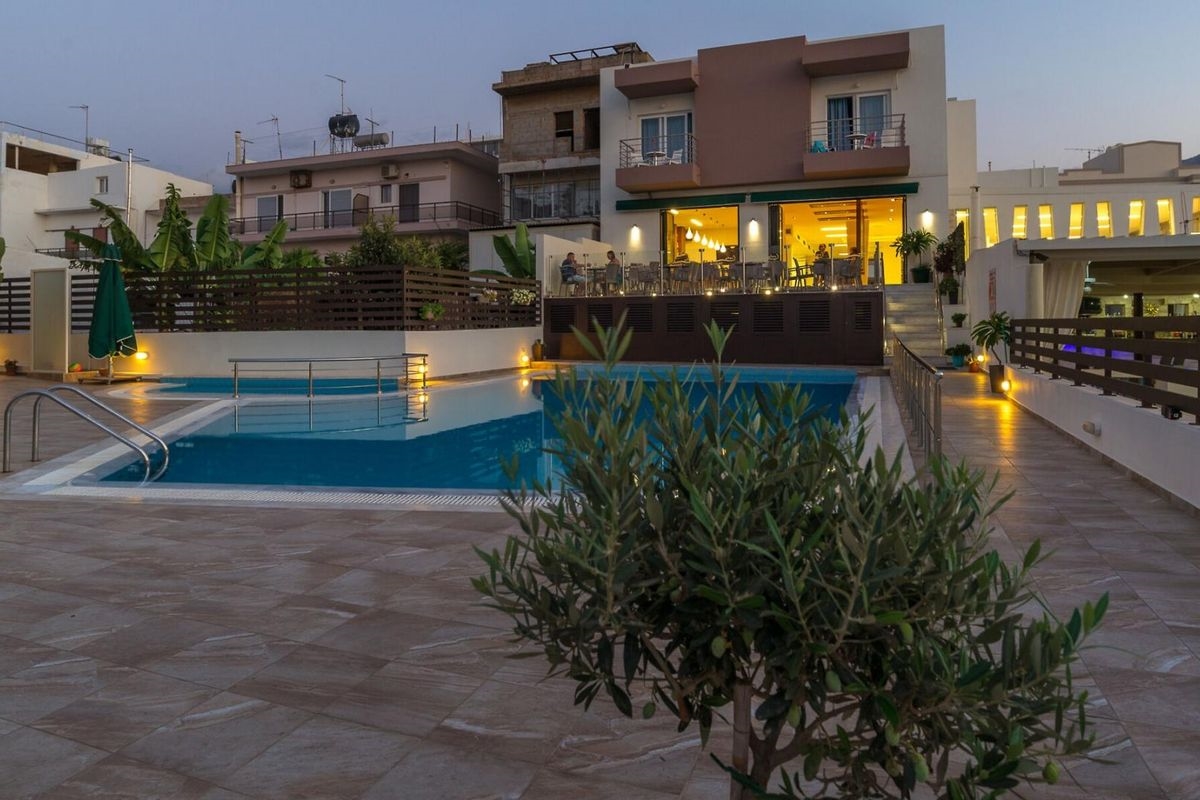 CRETA VERANO HOTEL 2