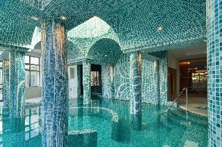 St George Beach Hotel & Spa Resort 5