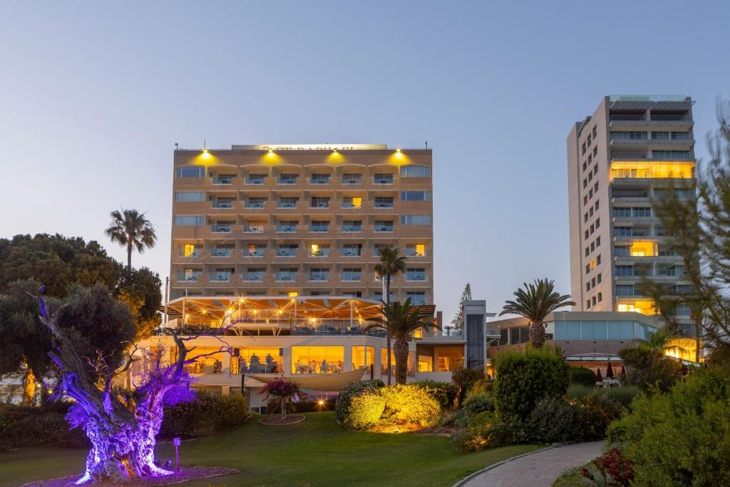 St Raphael Resort 2