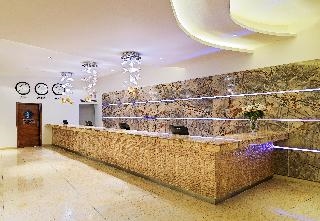 Olympic Lagoon Resort 4