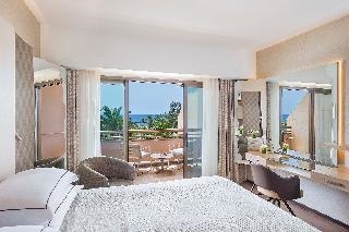 Four Seasons Hotel 4