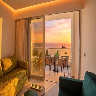 Cavo Maris Beach Hotel 4