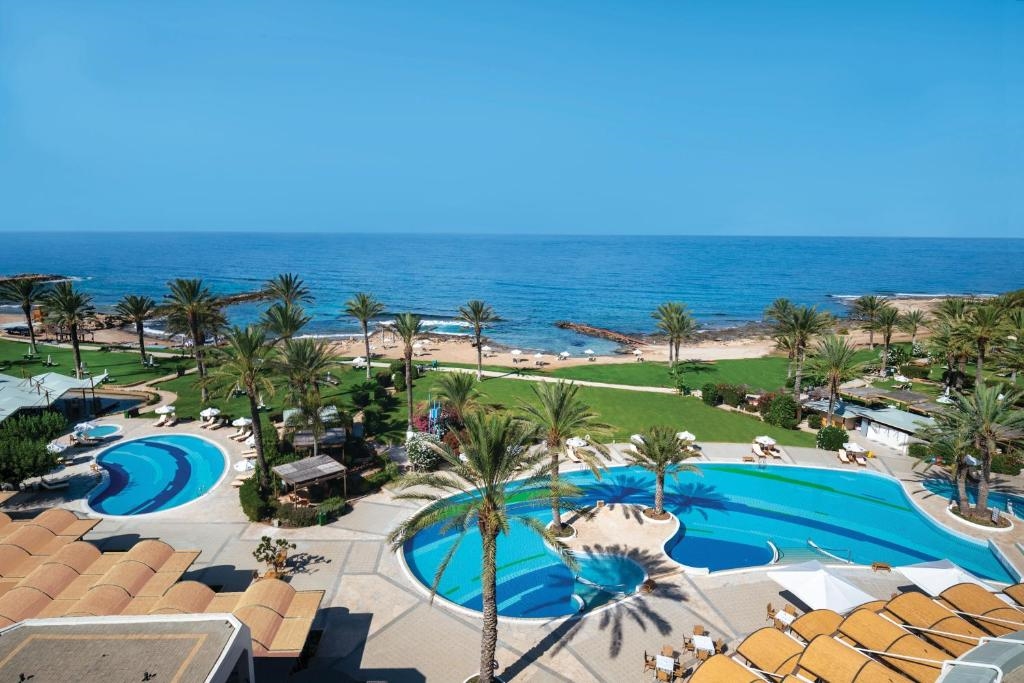 Constantinou Bros Athena Beach Hotel 5