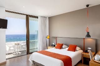 Crystal Springs Beach Hotel 2