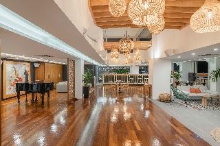 Napa Mermaid Hotel & Suites 3