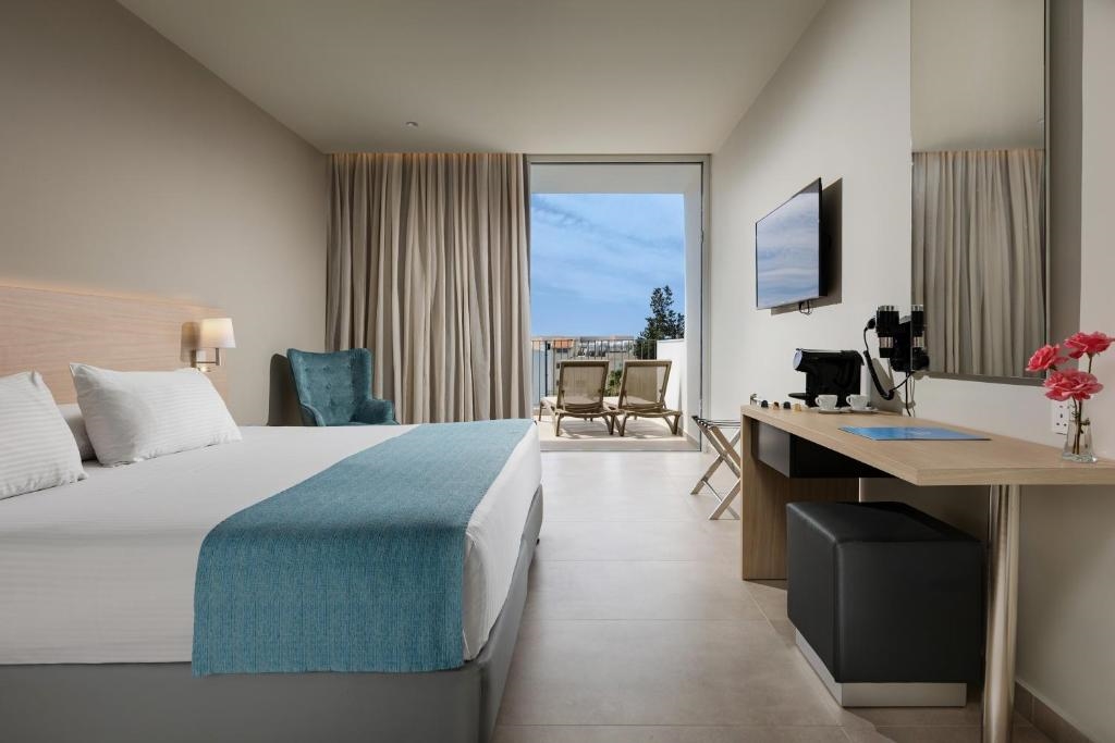 Mayfair  Hotel 5