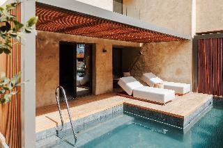M Boutique Hotel - Designed for Adults 3