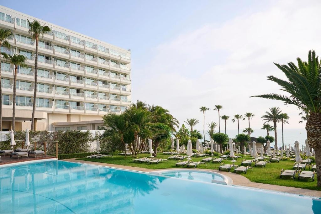 Sunrise Beach Hotel 4