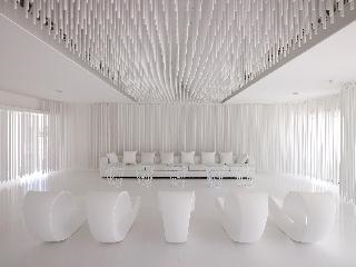 So White Club Resort 4