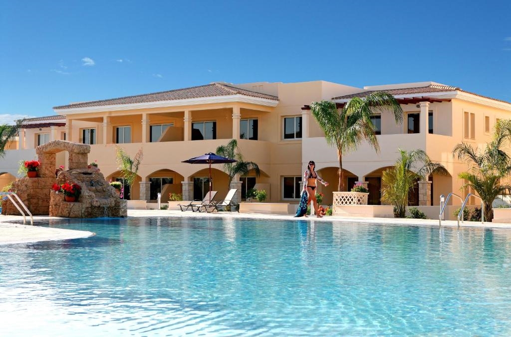 Aphrodite Sands 4