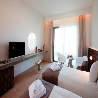 Amphora Suites 4